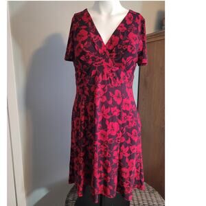CHAPS Red Black Floral Fit & Flare Dress sz M Modest Regency Vamp Dark Romantic